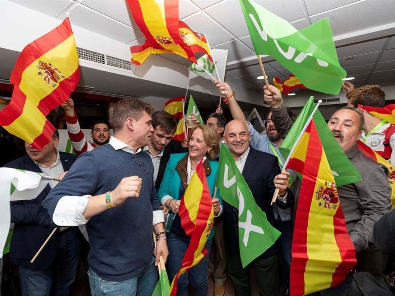 Mireia Borrás Pabón. (Economista). Es probablemente la que menos presencia informativa ha tenido de todos los diputados de Vox. Según recoge 'El Español', es licenciada en Económicas y Periodismo y tiene un máster en finanzas.