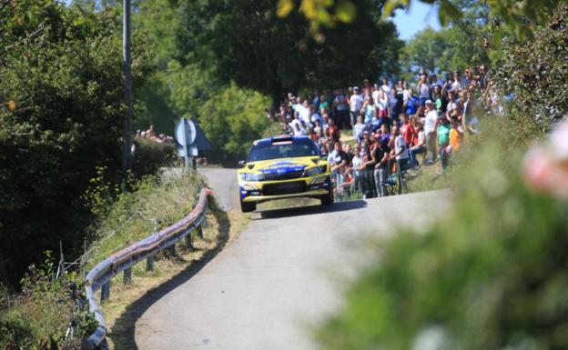 Un instante de la última edición del rally asturiano 