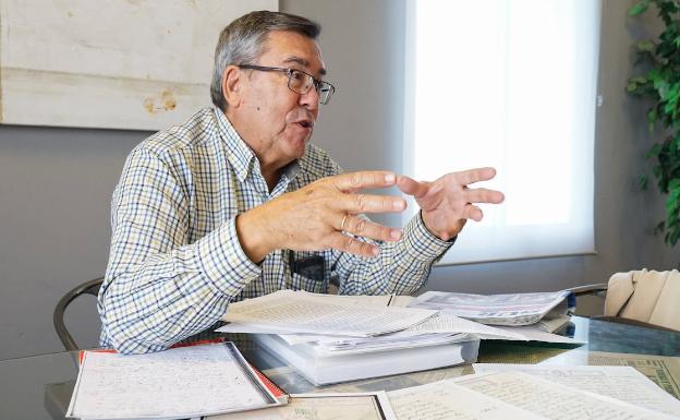 El escritor y profesor Anastasio Álvarez explica su investigación sobre el naufragio de 'La Buena Esperanza'. 