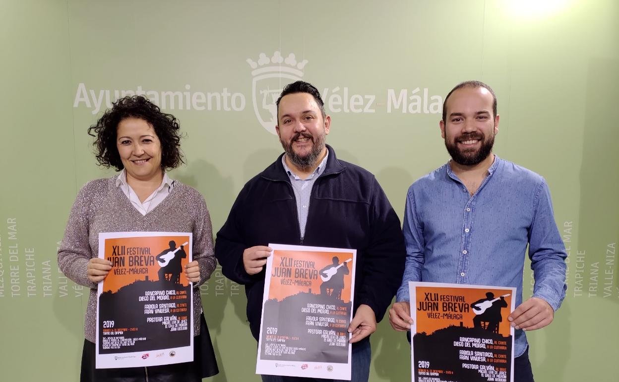Rancapino Chico, Fabiola Santiago y Pastora Galván, protagonistas del 'XLII Festival Juan Breva' de Vélez