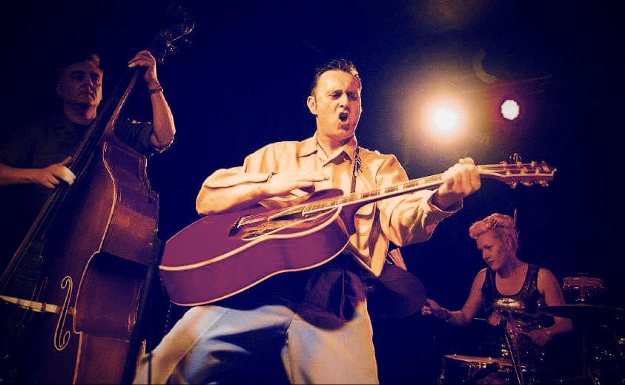 Rockabilly y American Roots Music, Blues at Moonlight. 