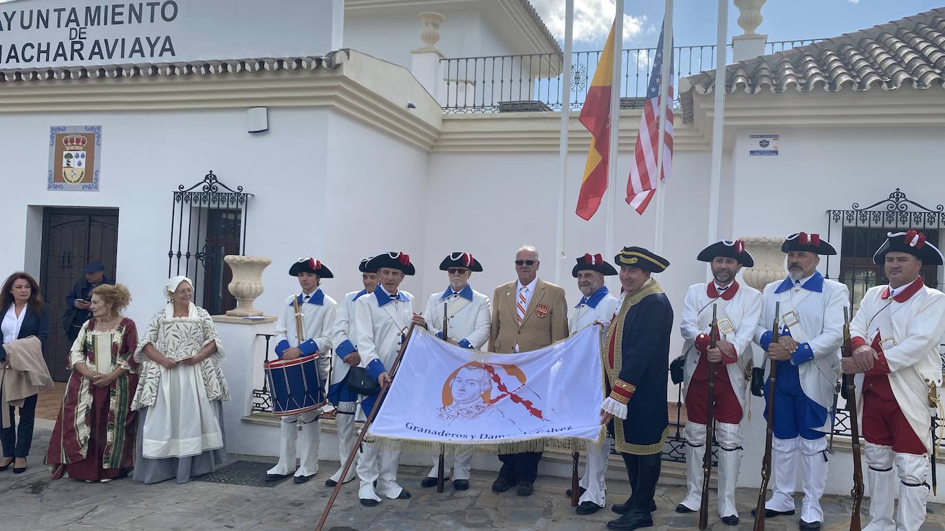 La localidad de la Axarquía y la norteamericana estrechan lazos en torno a Bernardo de Gálvez