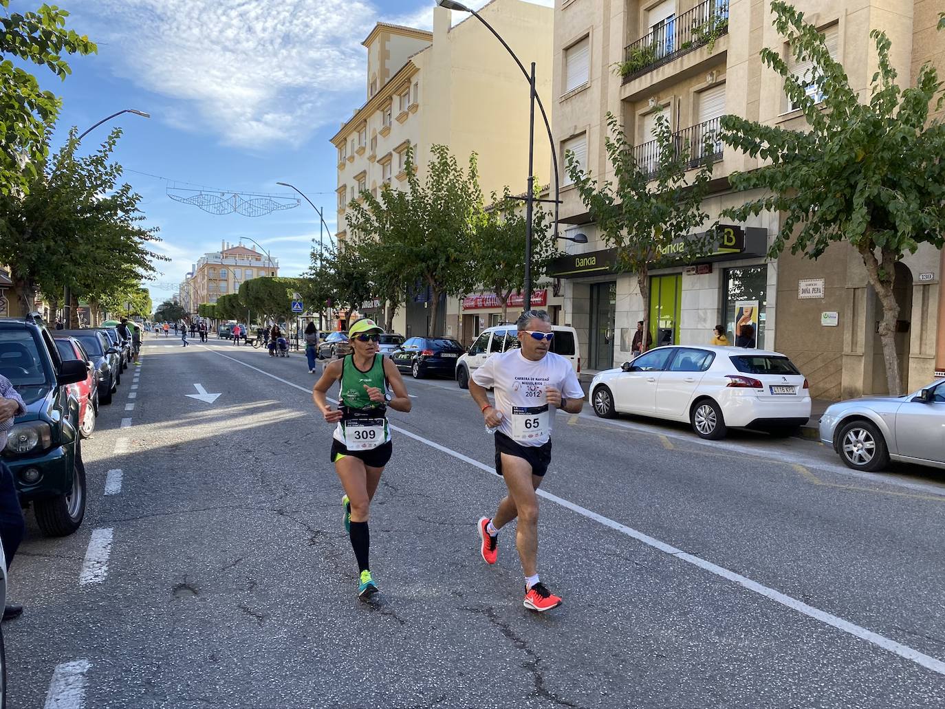 Los corredores Abdelhadi El Moaziz, del Cueva de Nerja-UMA, y Janine Lima, del Atletismo Málaga, se alzaron con la victoria.