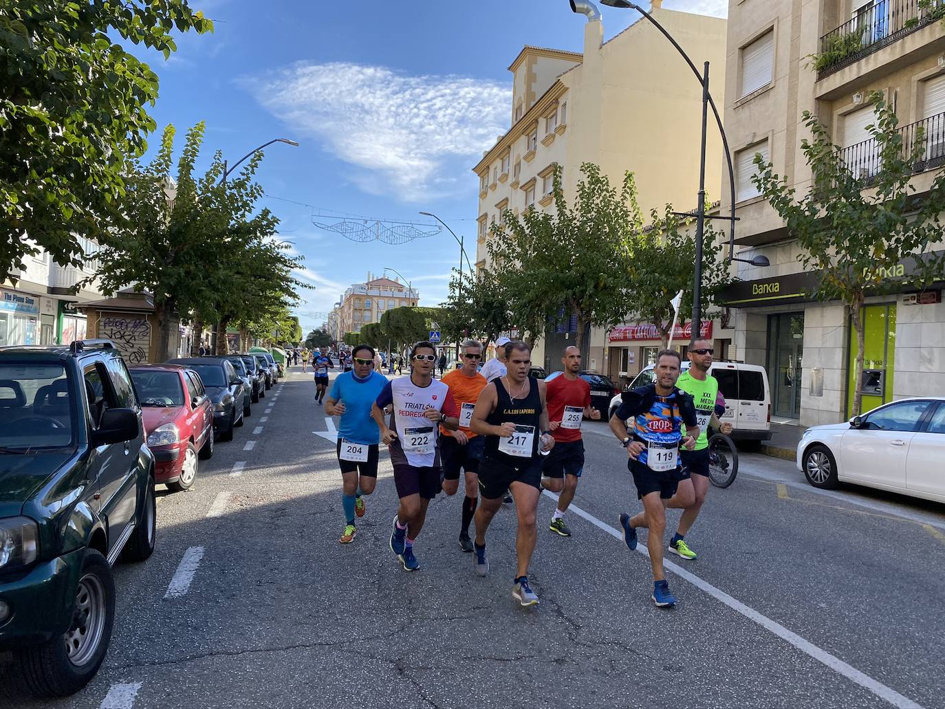 Los corredores Abdelhadi El Moaziz, del Cueva de Nerja-UMA, y Janine Lima, del Atletismo Málaga, se alzaron con la victoria.