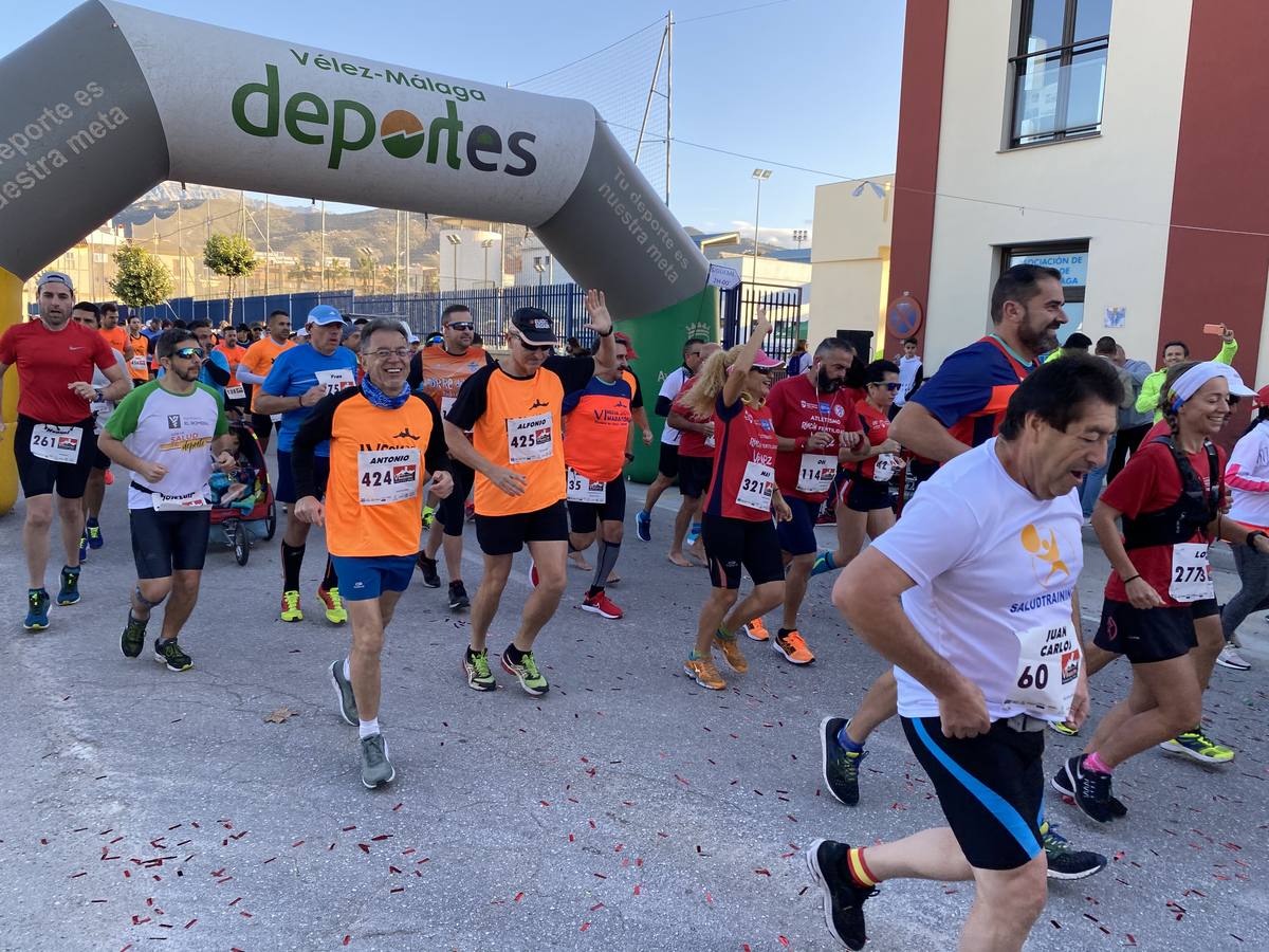 Fotos: ¿Estuviste en la VI Media Maratón de Vélez? Búscate en nuestra galería