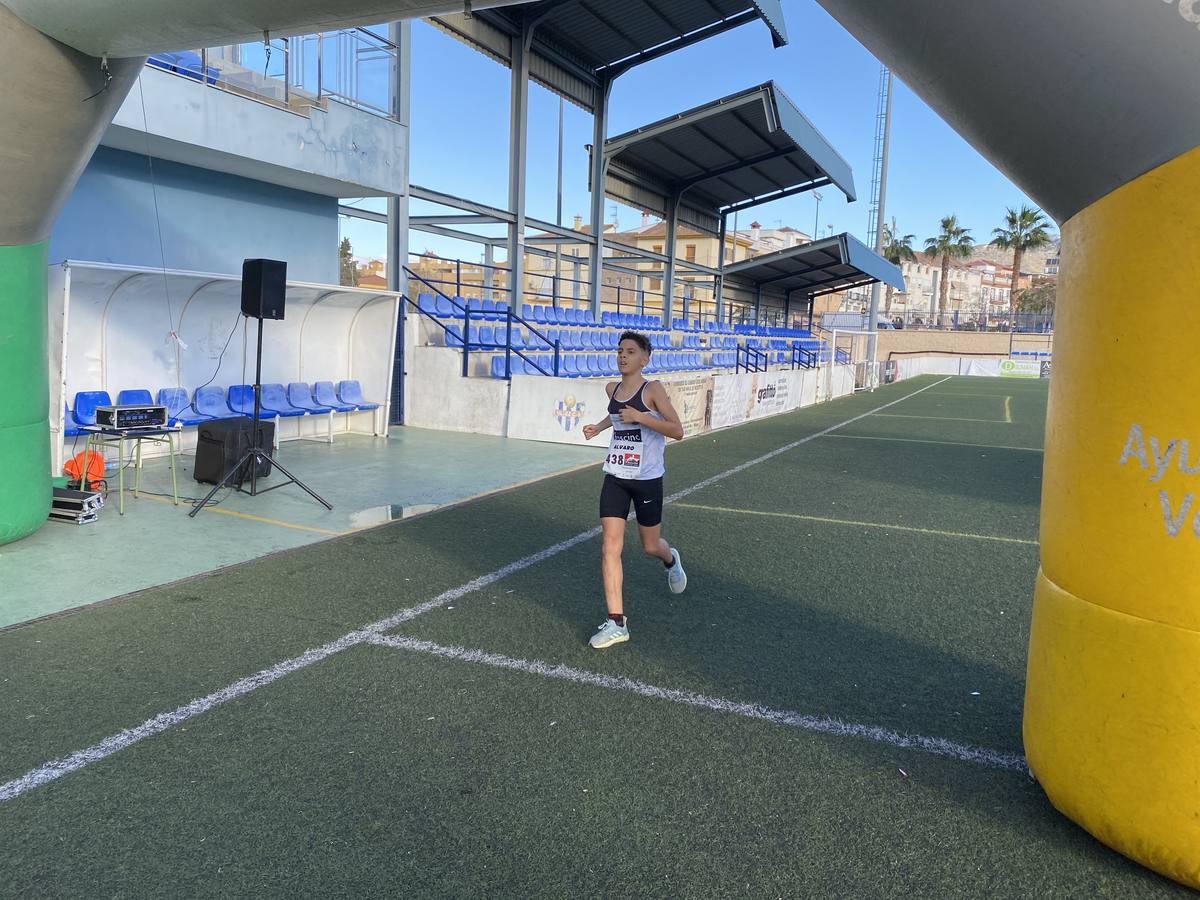 Fotos: ¿Estuviste en la VI Media Maratón de Vélez? Búscate en nuestra galería