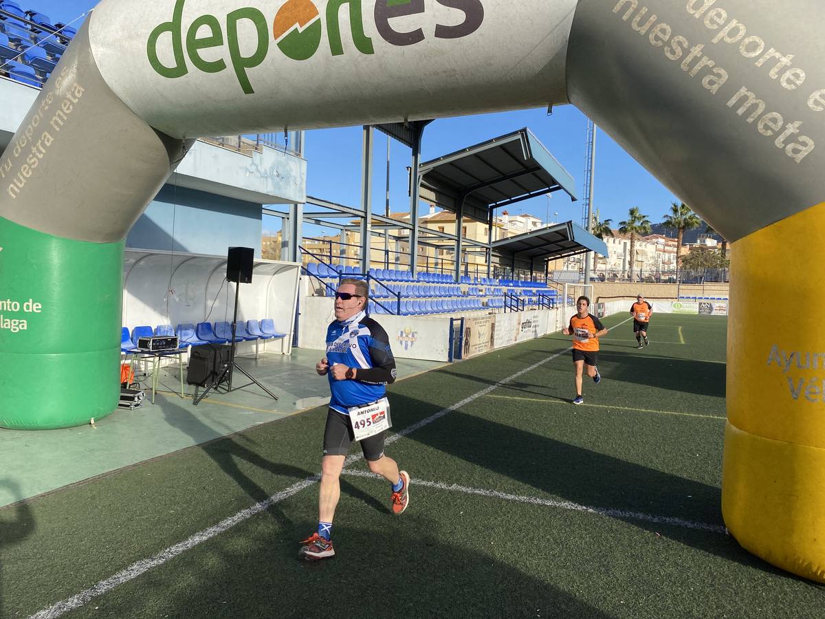 Fotos: ¿Estuviste en la VI Media Maratón de Vélez? Búscate en nuestra galería