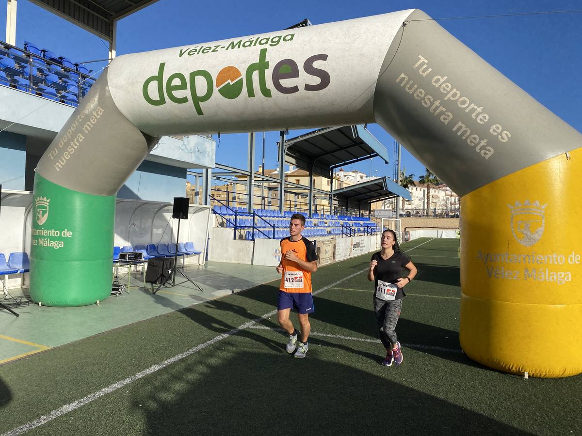 Fotos: ¿Estuviste en la VI Media Maratón de Vélez? Búscate en nuestra galería