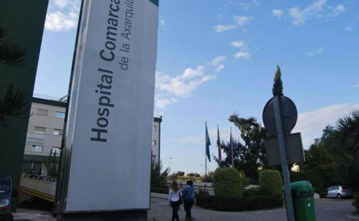 Acceso principal al Hospital Comarcal de la Axarquía. 