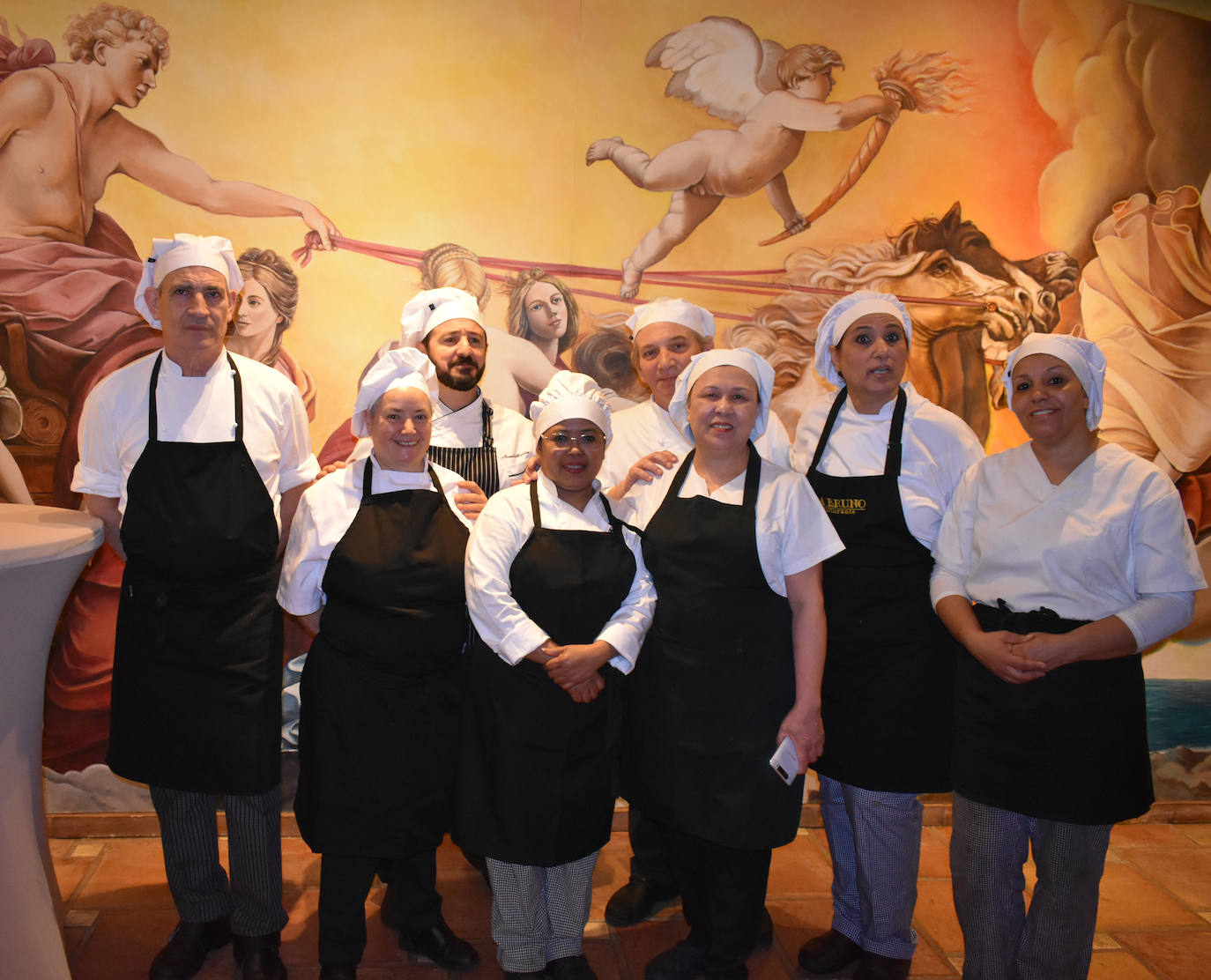 Equipo de cocina de Da Bruno Sul Mare y Döss Marbella.