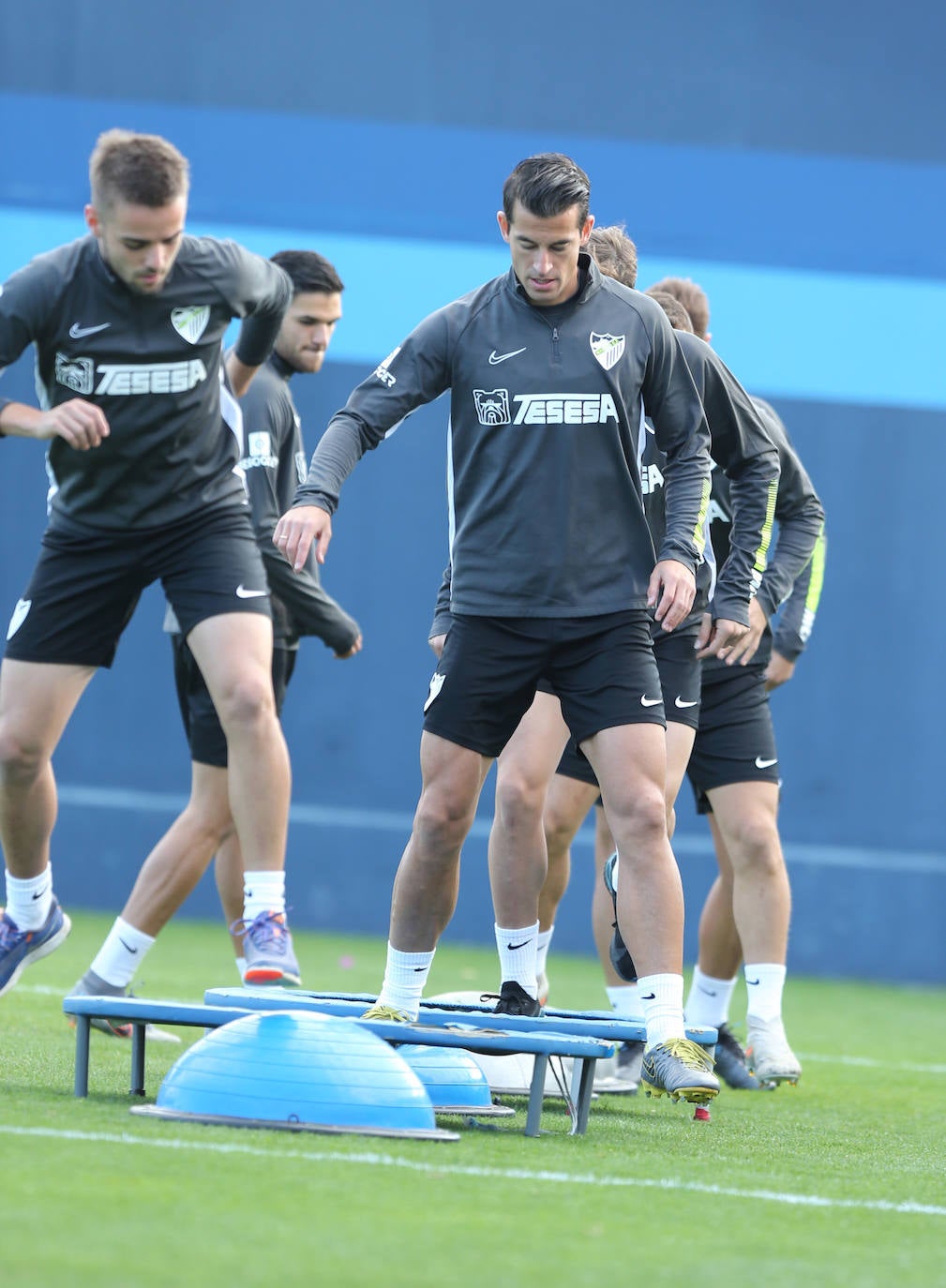 Fotos: El entrenamiento del Málaga este jueves 12 de diciembre, en imágenes