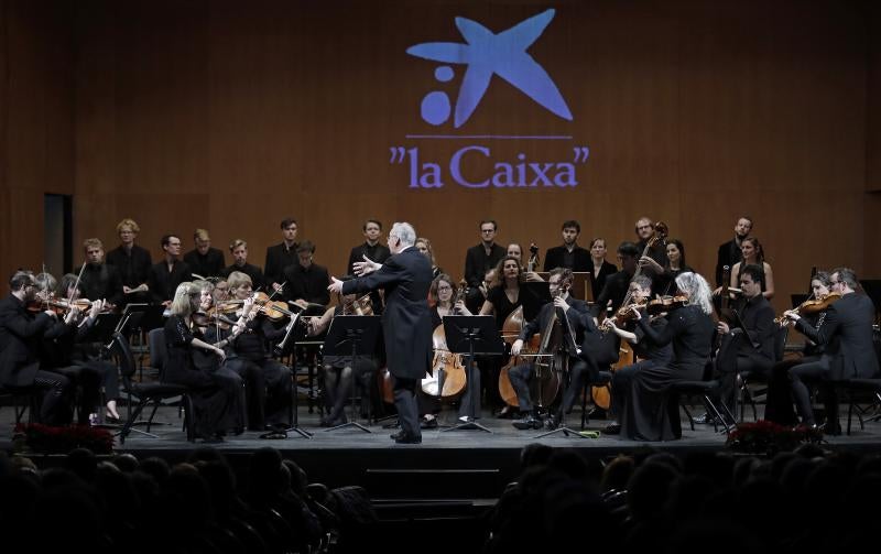 El concierto participativo de «la Caixa»convierte la obra en una celebración conjunta de la música universal