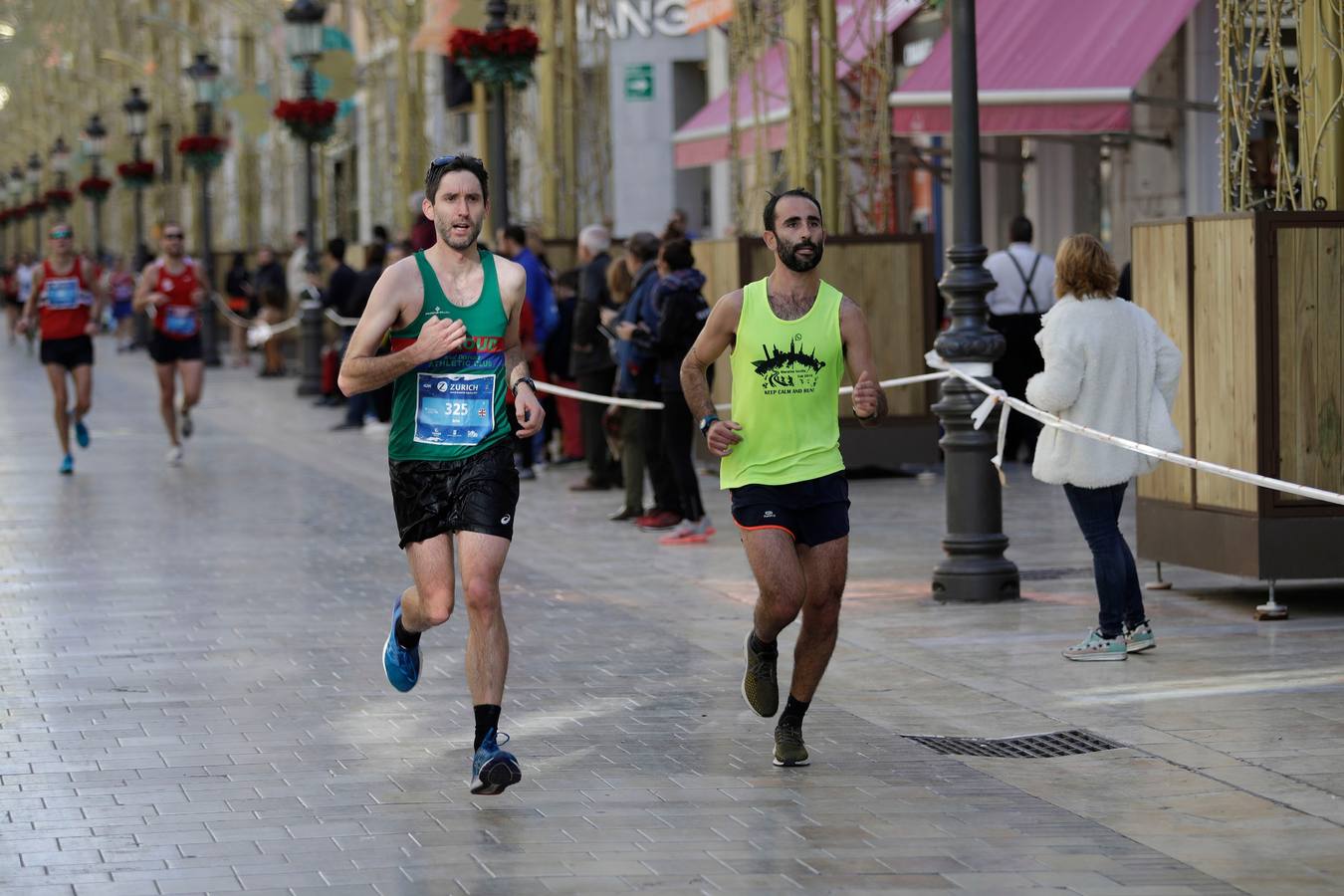 Los corredores, en calle Larios