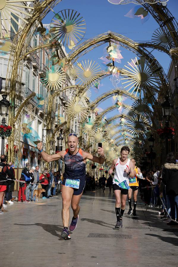 Los corredores, en calle Larios