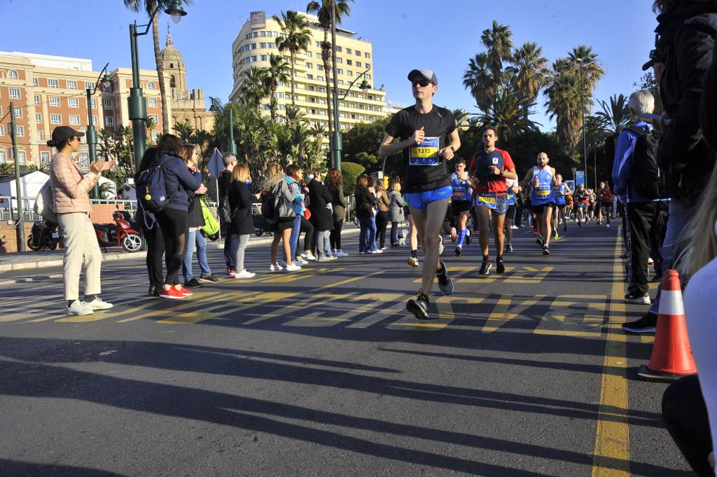 4.200 corredores han participado en la prueba este domingo.