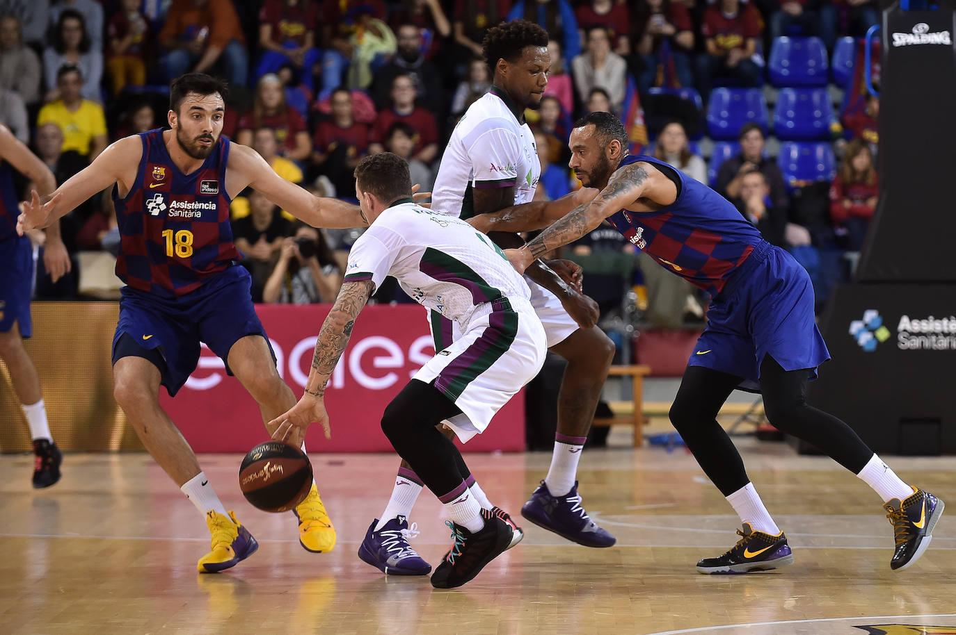 Los cajistas asaltan el Palau Blaugrana, una cancha en la que no había ganado otro equipo de Liga Endesa esta temporada