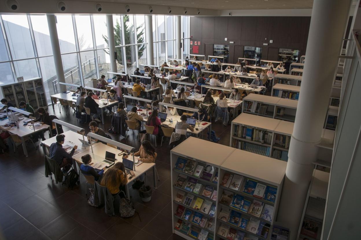 Ciencias de la Salud planea una profunda renovación de sus planes de estudio