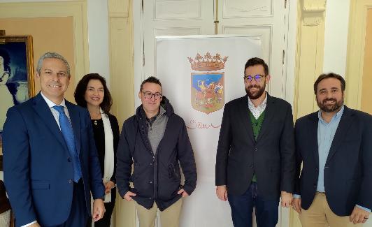 Presentación del balance del programa de empleo en el Consistorio. 