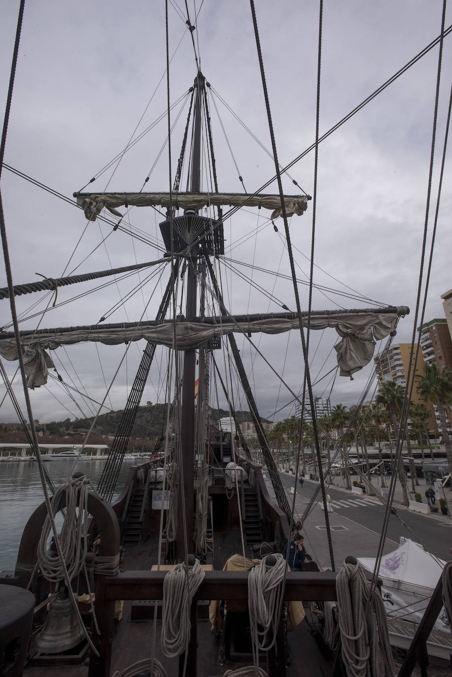 El navío ya está atracado en el Muelle Uno del Puerto, donde estará hasta el próximo 12 de enero y podrá visitarse