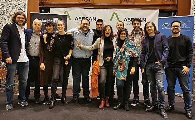 Salva Reina, junto a otros de los nominados a los Premios del Cine Andaluz, tras la lectura de los candidatos.
