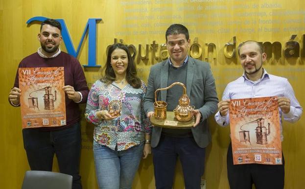 Presentación del tradicional Concurso de Aguardiente.