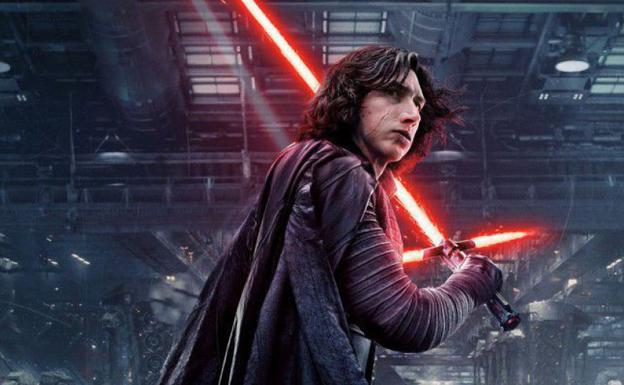 Adam Driver es Kylo Ren en 'Star Wars. El ascenso de Skywalker'.