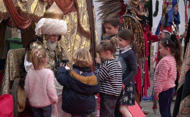 La Guardia Real fijó su campamento en la Plaza de San Bernabé. 