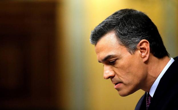 Sánchez defiende abandonar la «vía judicial» en Cataluña por el «dolor» causado