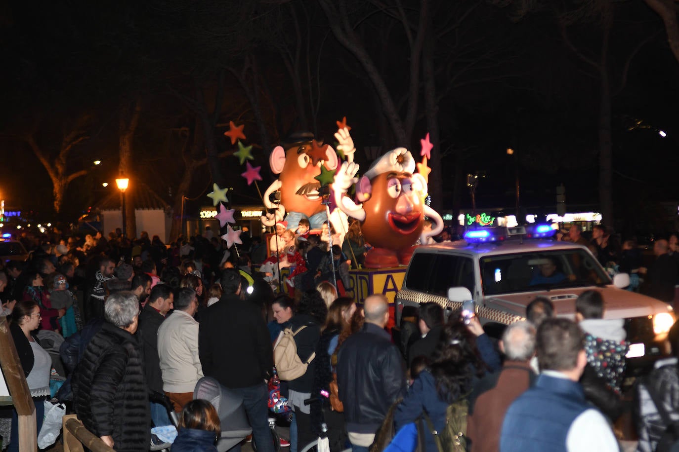 En Las Chapas se celebró la primera de las cuatro cabalgatas en la ciudad este año