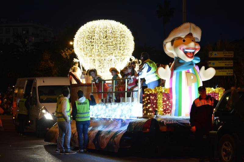 Asistentes a la Cabalgata de Reyes Magos de este año en Málaga capital. 