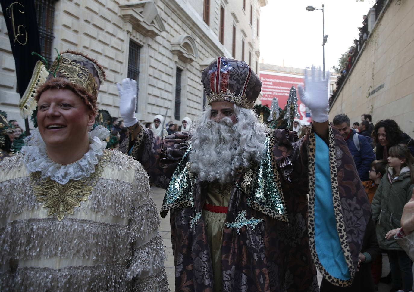Asistentes a la Cabalgata de Reyes Magos de este año en Málaga capital. 