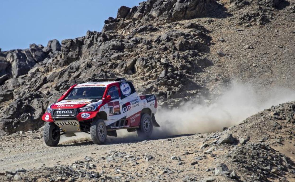 Fernando Alonso, durante la primera etapa del rally en Arabia Saudí. 