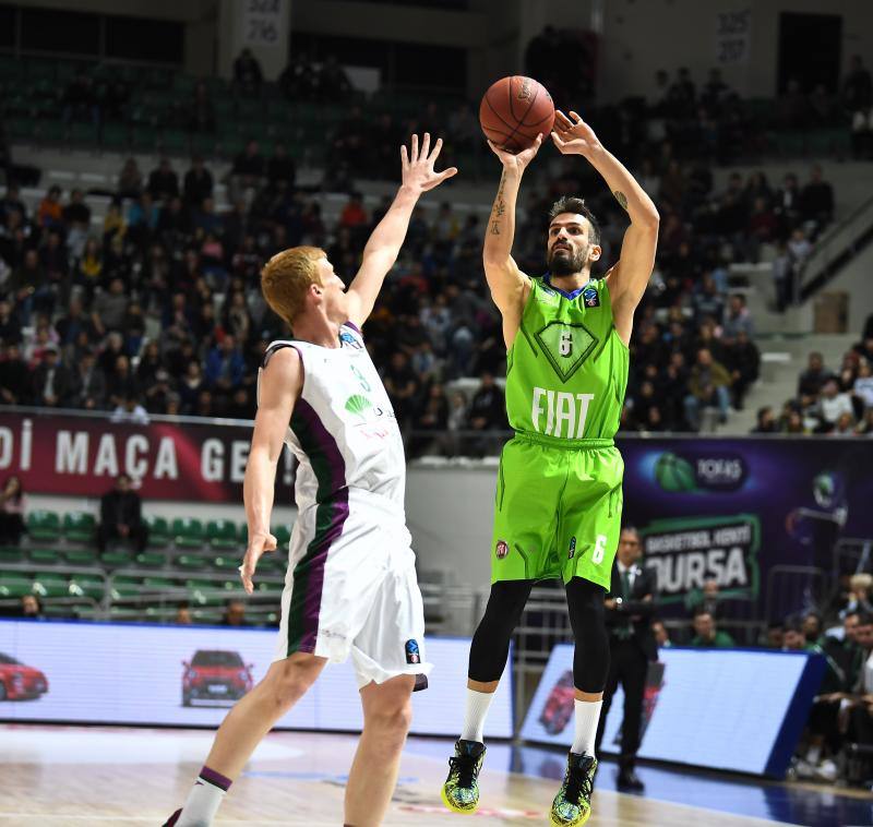 El equipo de Luis Casimiro cae derrotado en su visita al Tofas. 