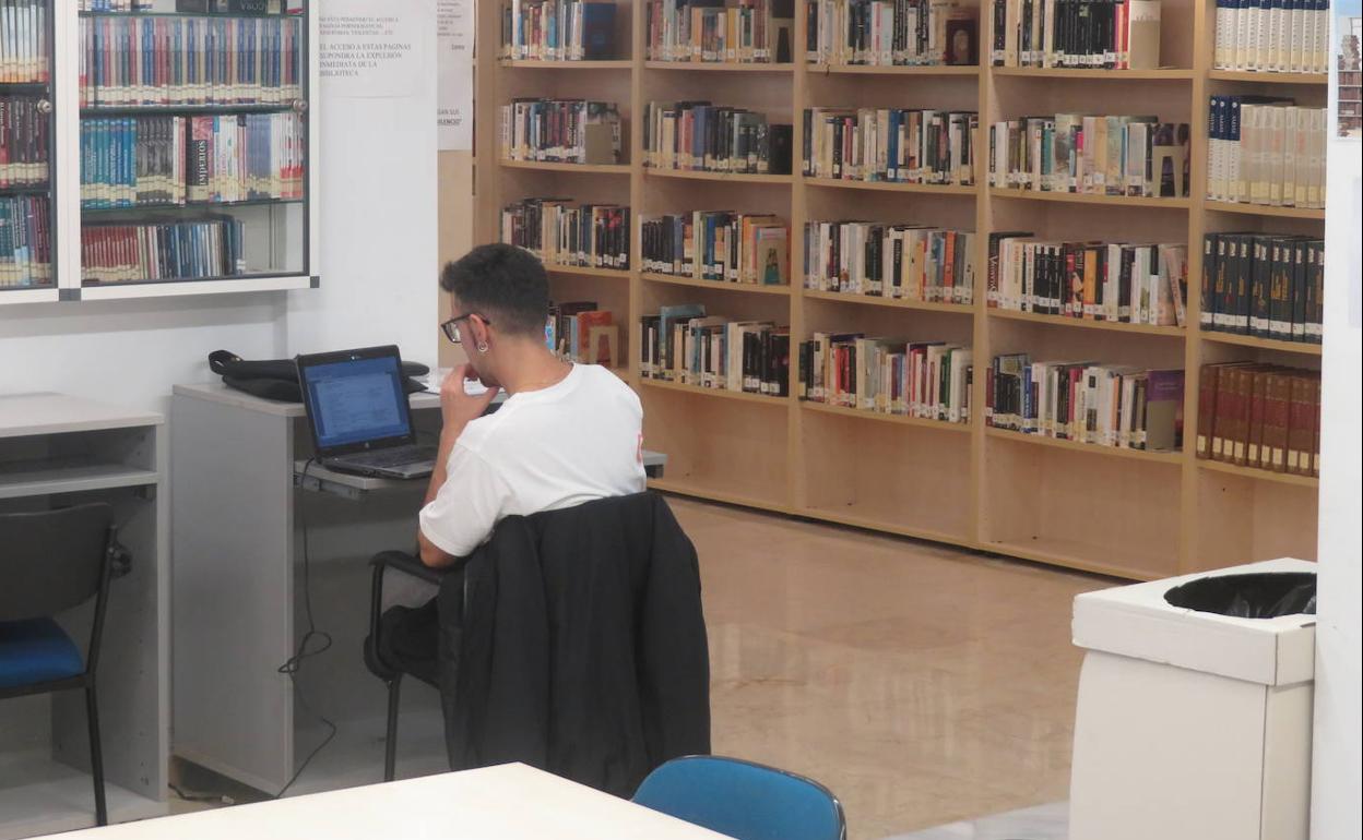 La biblioteca de San Pedro ampliará sus horarios en enero y febrero.