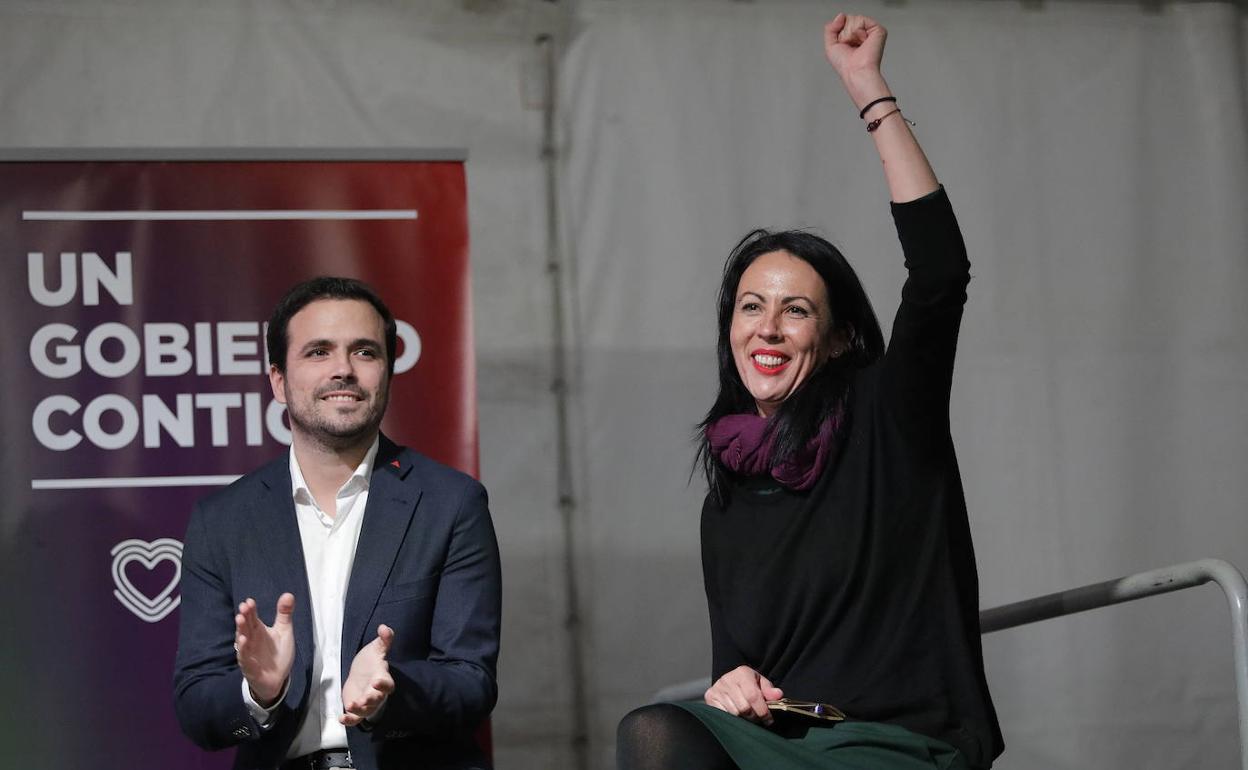 Garzón y García Sempere, en un mitin durante la última campaña electoral.