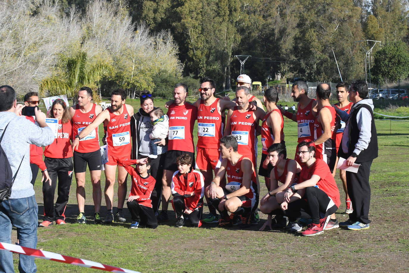 Unos 500 corredores participaron en la prueba del Circuito de Campo a Través de la Diputación de Málaga, en la que Cristian Benítez y Jalaba Enni se alzaron como ganadores.