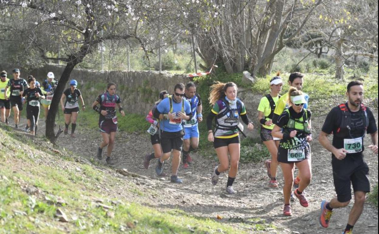 Manuel Anguita y María Bravo se imponen en la VIII Trail La Capitana de Rincón de la Victoria 