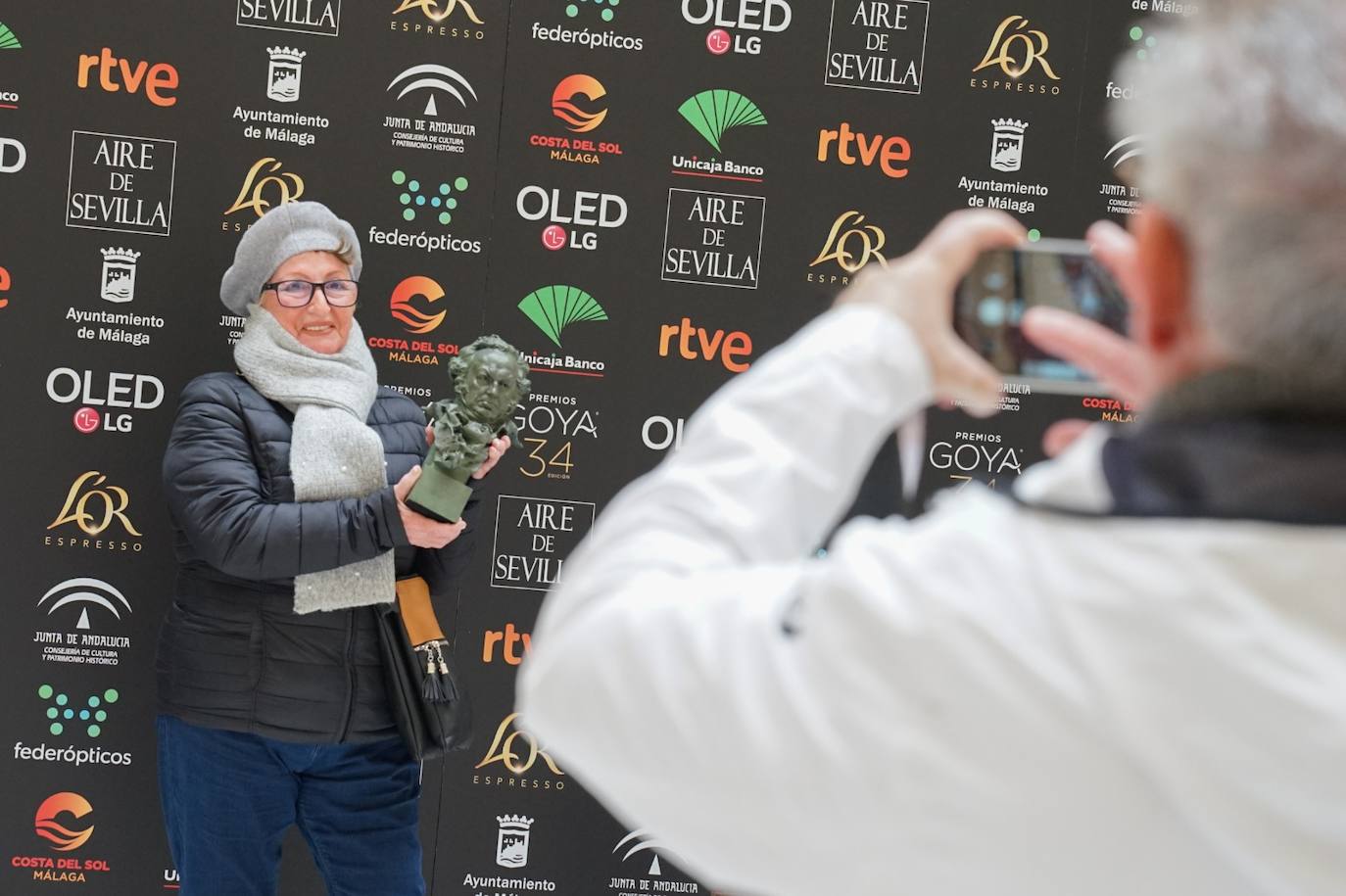 Fotos: Fotografíate con la estatuilla de los Goya en el Ayuntamiento de Málaga hasta el 24 de enero