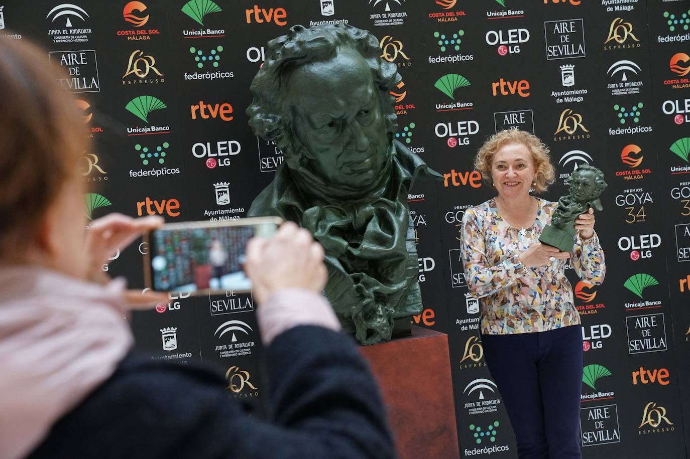 Fotos: Fotografíate con la estatuilla de los Goya en el Ayuntamiento de Málaga hasta el 24 de enero