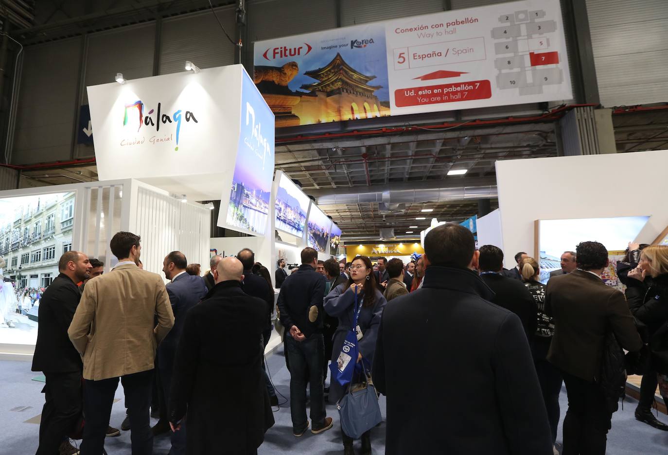 La Reina Letizia inaugura la 40.º edición de la Feria Internacional de Turismo en Madrid