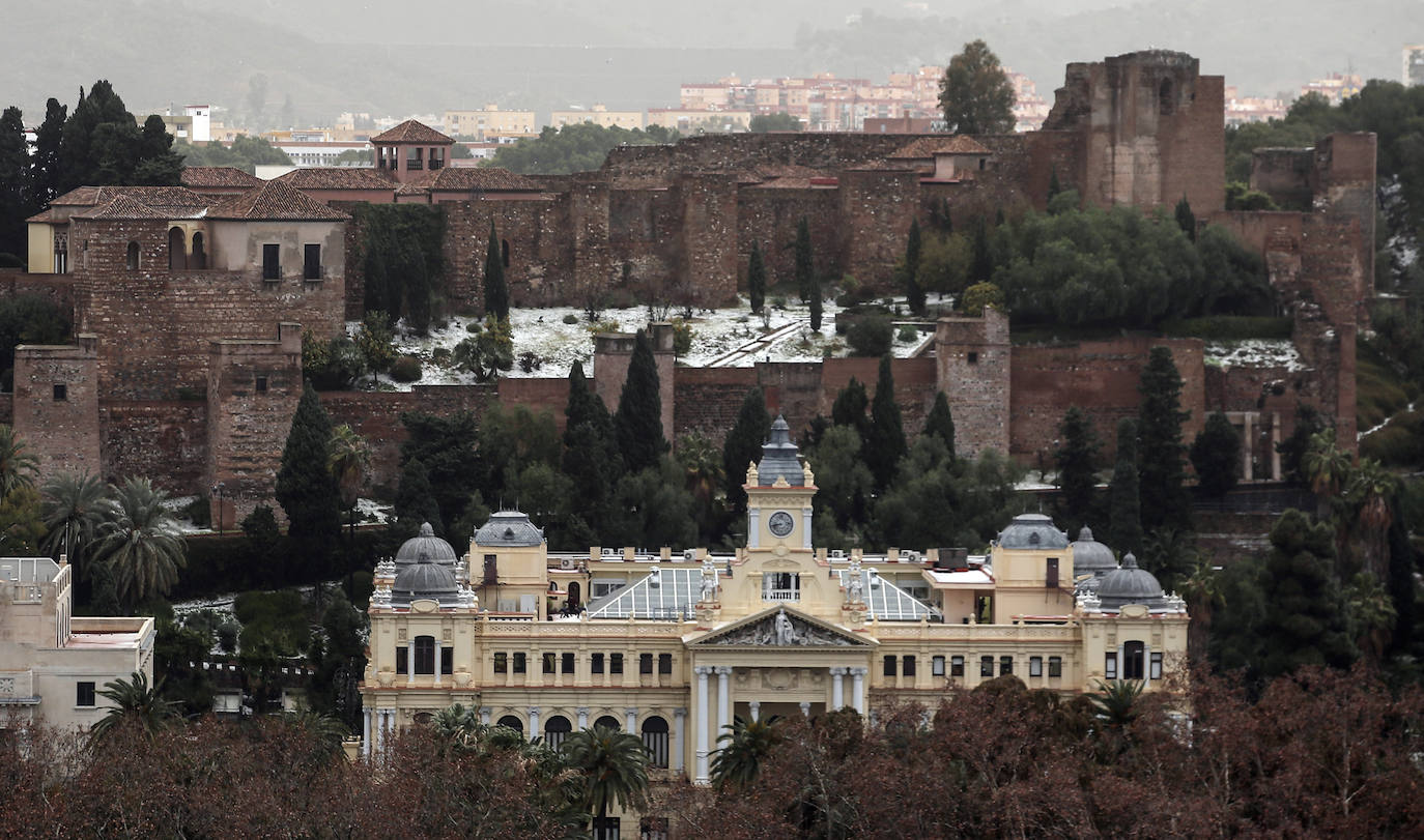 Granizada en Málaga | Fotos: Así ha sido la granizada caída en Málaga