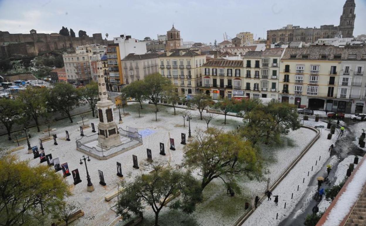 Granizo en la plaza de la Merced. 