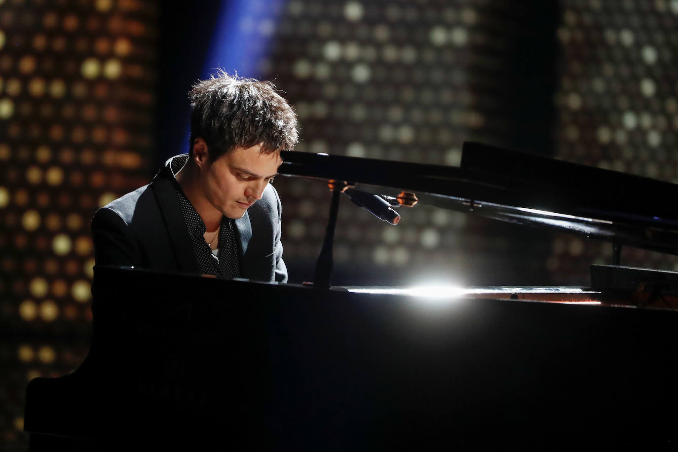 El pianista Jamie Cullum, durante el 'In Memoriam'.