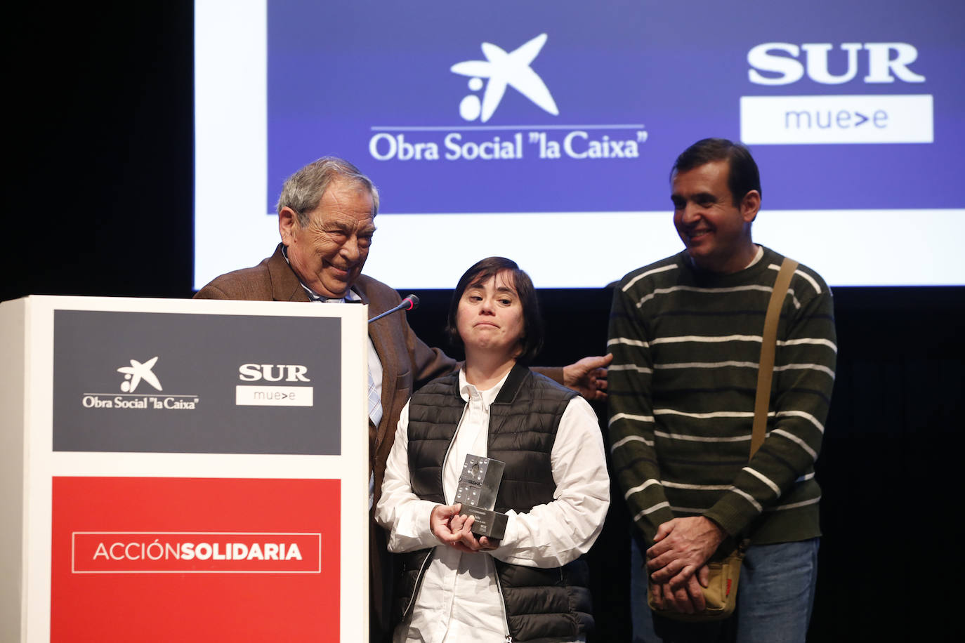 Entrega de galardones al compromiso social de distintas asociaciones malagueñas en el Museo Picasso con Diario SUR y Fundación La Caixa