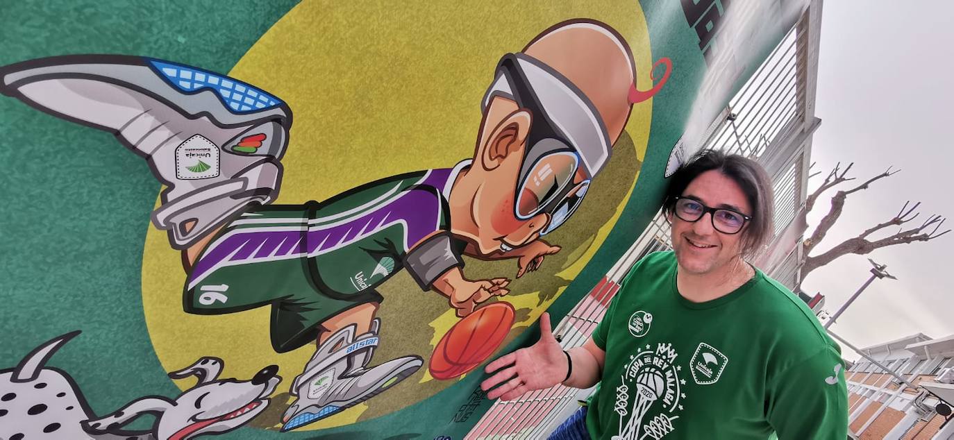 Fotos: Exposición de carteles y caricaturas de baloncesto de Jesús Roldán