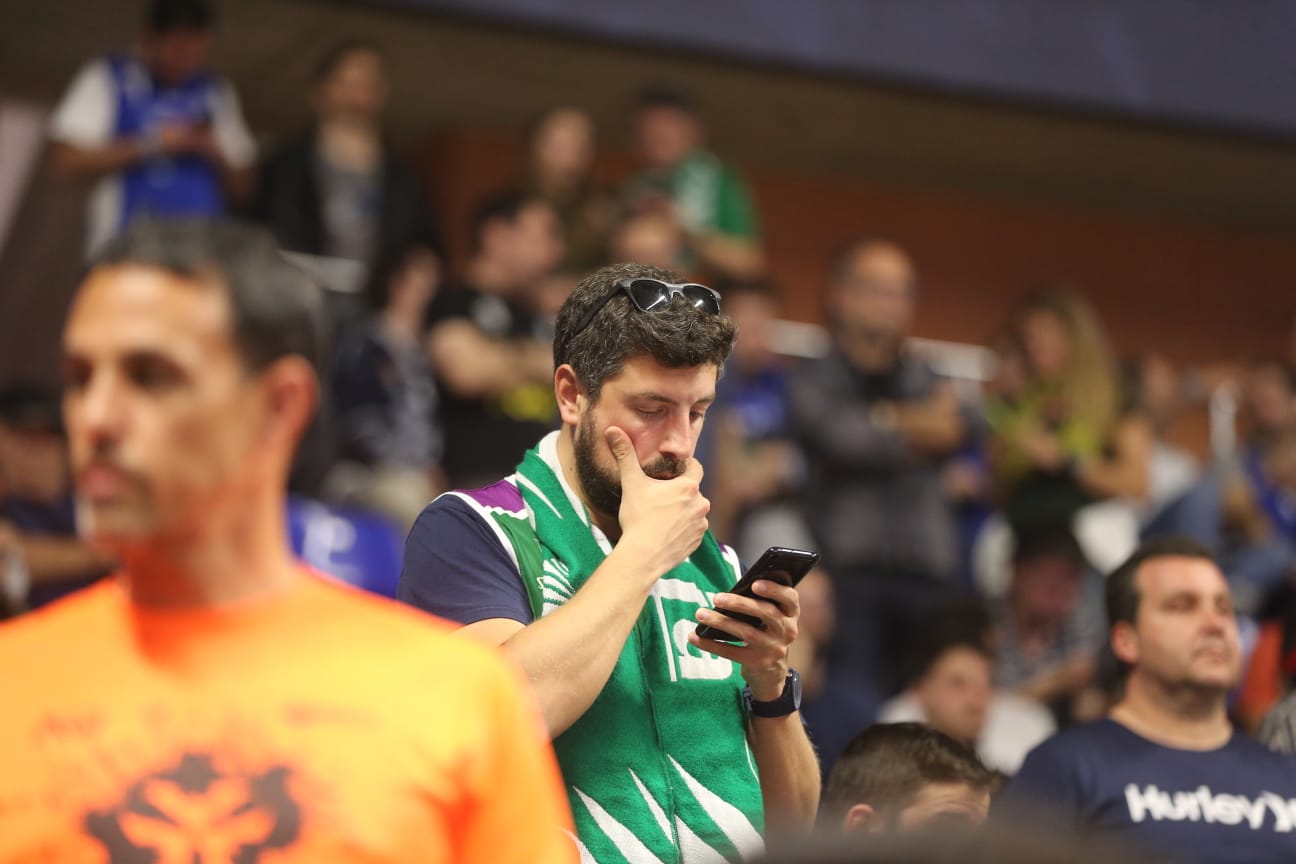 Llenazo en el Carpena para ver el Real Madrid-Valencia y el Unicaja-Andorra