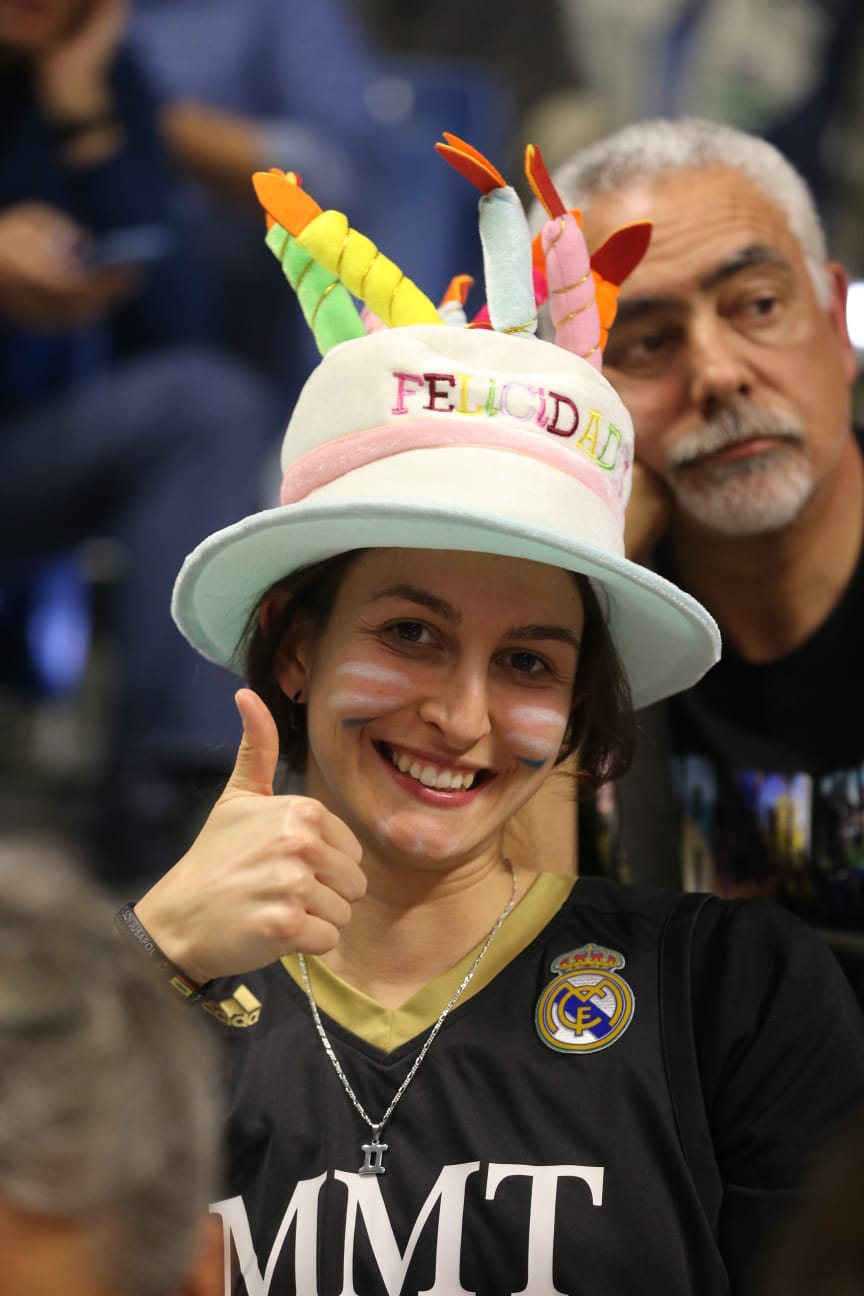 Llenazo en el Carpena para ver el Real Madrid-Valencia y el Unicaja-Andorra