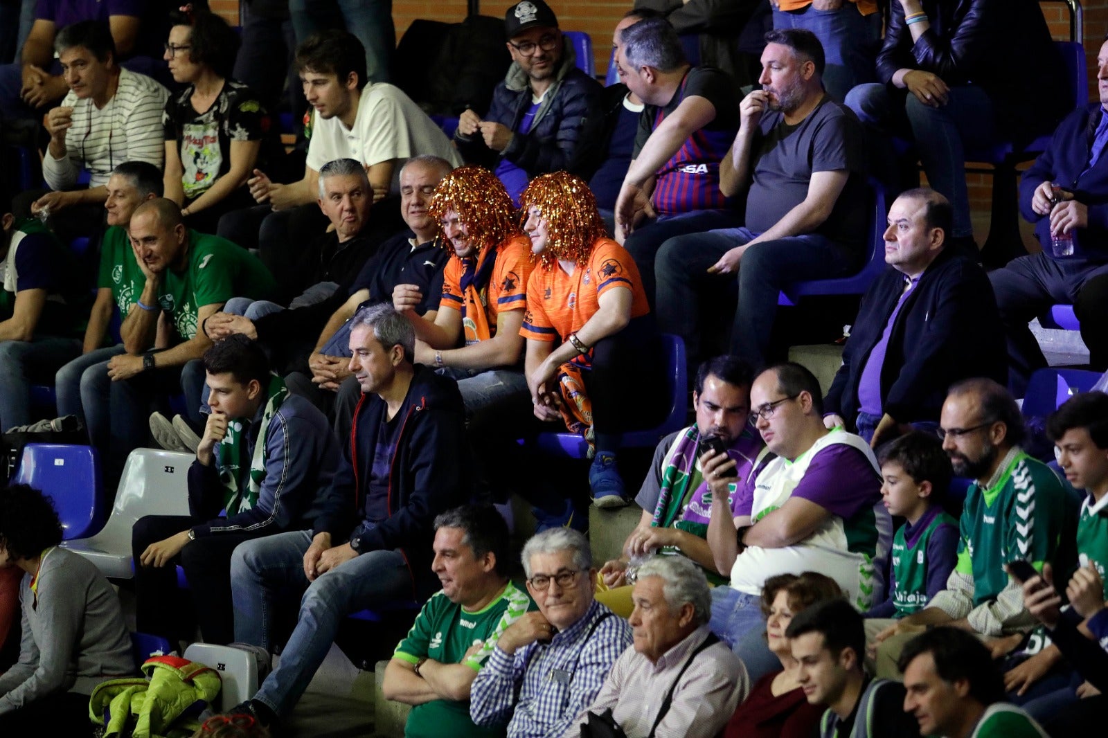 Llenazo en el Carpena para ver el Real Madrid-Valencia y el Unicaja-Andorra