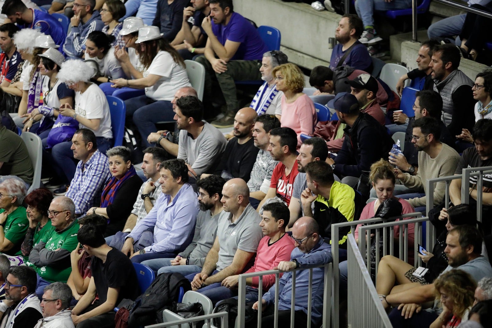 Llenazo en el Carpena para ver el Real Madrid-Valencia y el Unicaja-Andorra