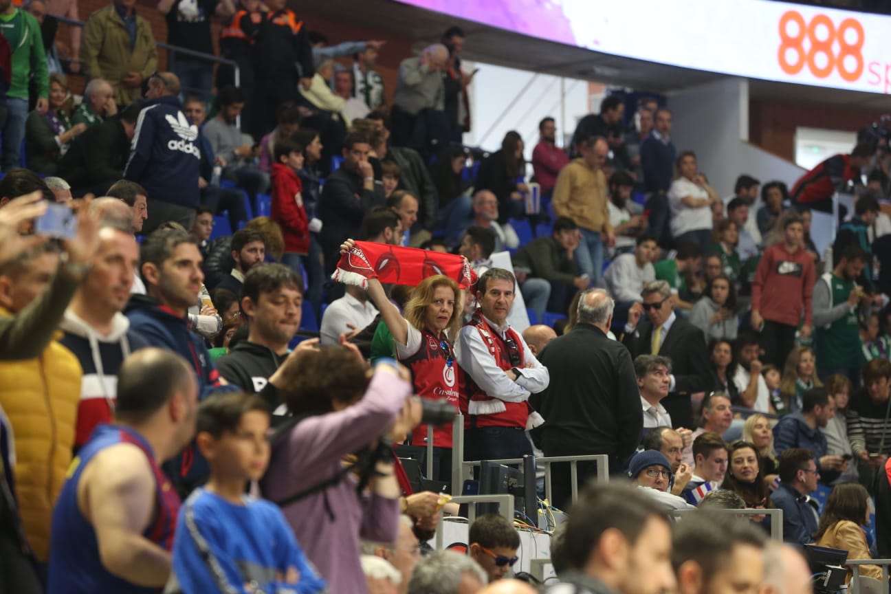 Gradas llenas en el Martín Carpena para ver el Unicaja-Real Madrid